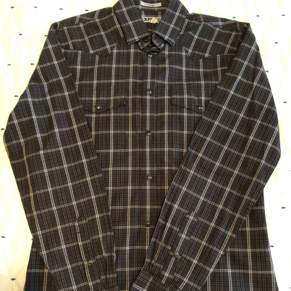 Black and grey Express shirt